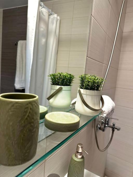 Eleni'S Studio Near The Airport Ираклио Екстериор снимка