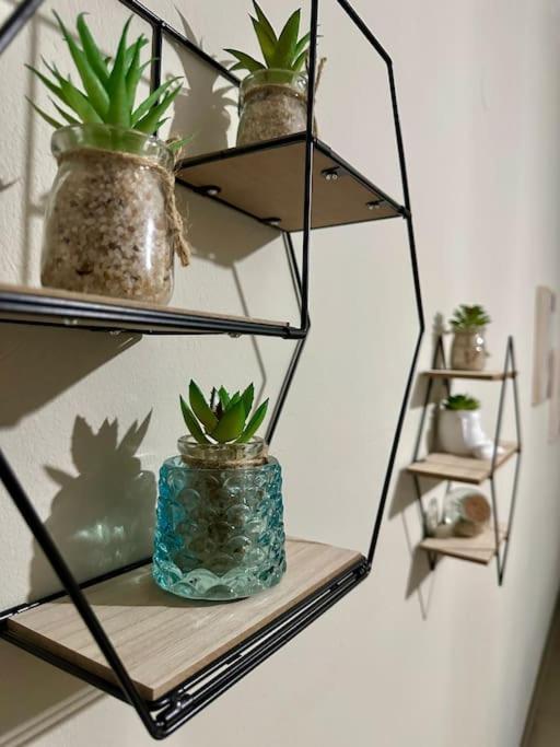 Eleni'S Studio Near The Airport Ираклио Екстериор снимка