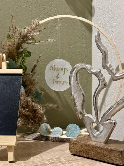 Eleni'S Studio Near The Airport Ираклио Екстериор снимка